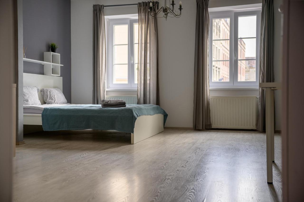 Euro Square Studios Загреб Экстерьер фото